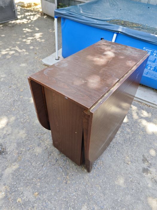 Стол книжка с тумбочкой