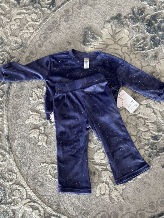 Детские костюмчики на девочку/ сарпа 12-18 месяцев