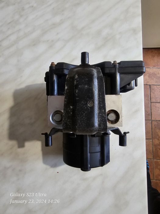 ABS Помпа Mercedes-Benz