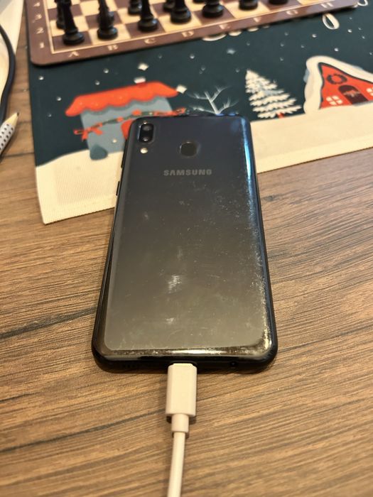 Samsung galaxy A20e 32Gb