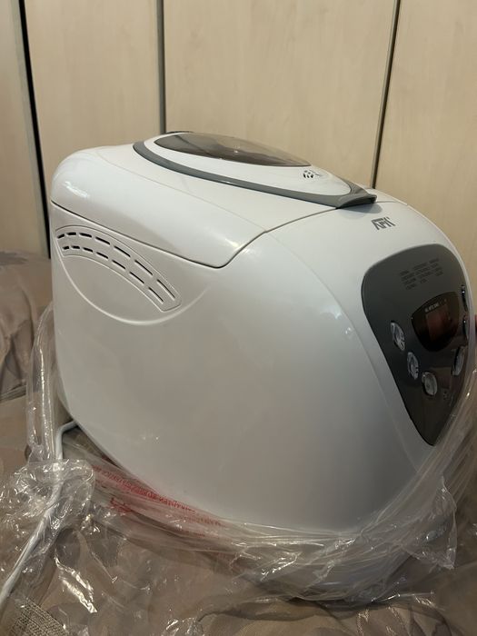 Mașină de pâine AFK BM-2N – Nouă, nefolosită, 12 programe