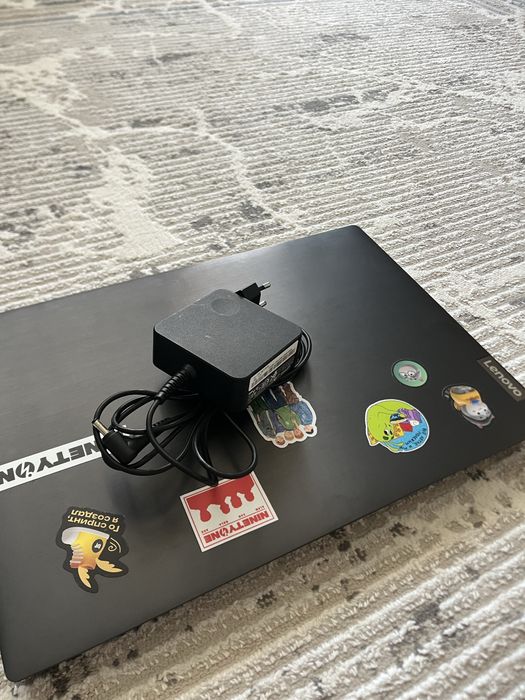 Ноутбук новый Lenovo