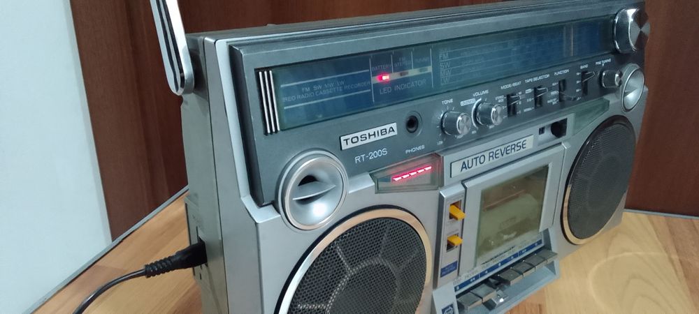 Radio casetofon Toșhiba