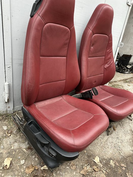 Сиденья от BMW z3