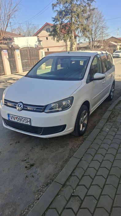 Touran 2.0 140 cp Dsg