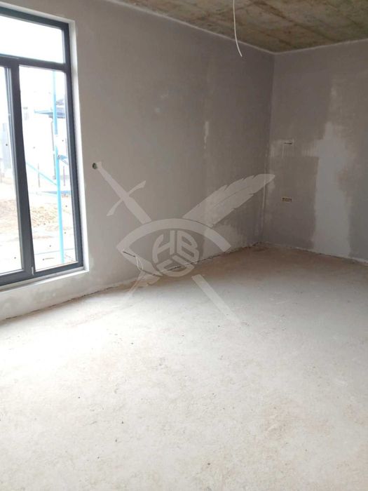 Невероятна къща до Пловдив, 706кв.м. двор!