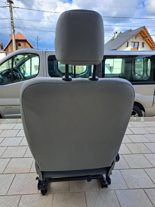 Scaun față  Opel Vivaro, Renault Trafic, Nissan Primastar, Fiat Talento