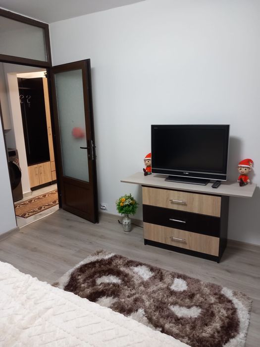 Inchiriez apartament 2 camere Doamna Ghica