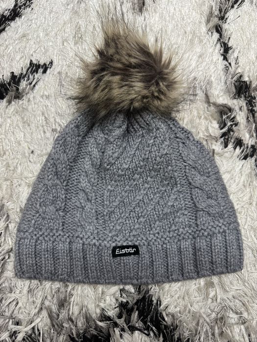 Дамска шапка EISBAR