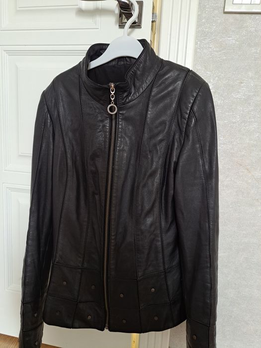 Женская кожаная куртка