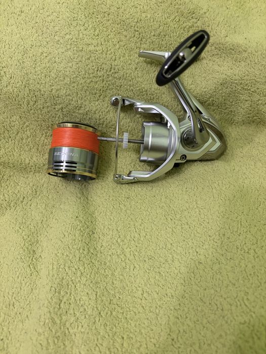 Продавам комбо въдица+макара за бяла риба