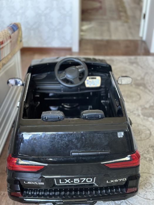 Продается десткая машина