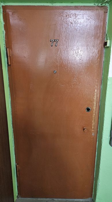 Срочно Дверь железная