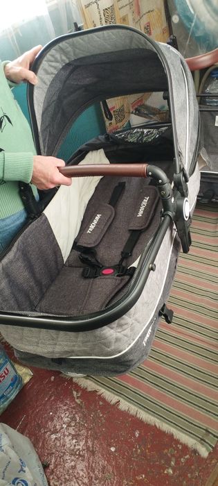 Коляска детская трансформер  3 в 1