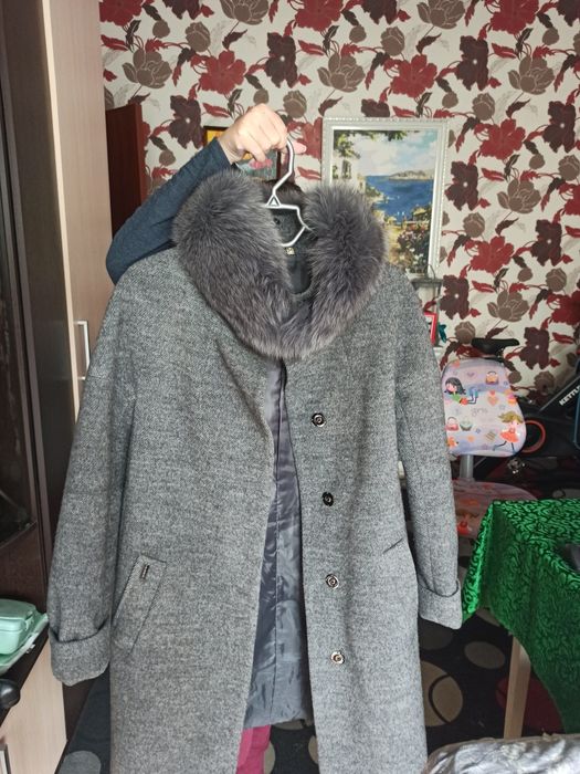 Продам пальто зимнее