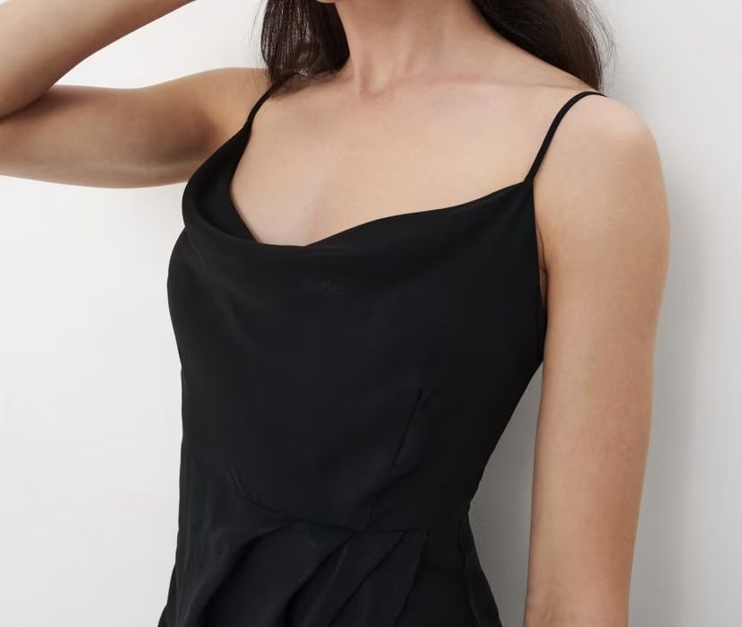 Черна рокля Mohito