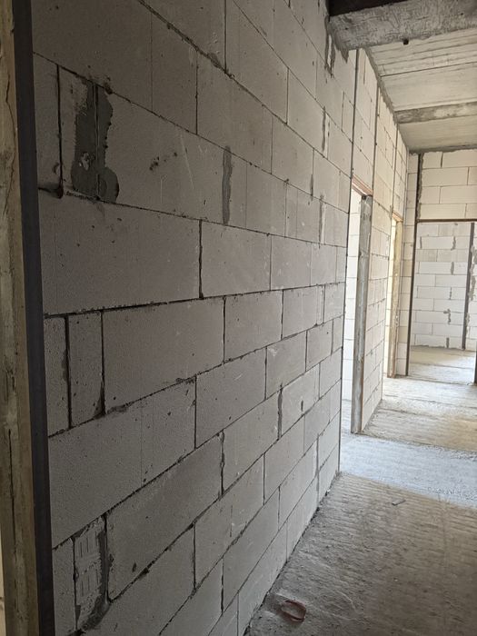 Продается квартира в элитной новостройке Qorasuv Plaza 3 ком. 93 кв.м