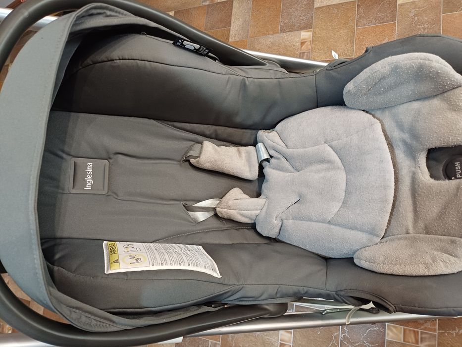 Set 3 in 1 , căruț , scoică și landou , ca nou