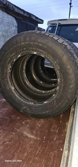 Продам  колеса Нокиа хакапелита б\у