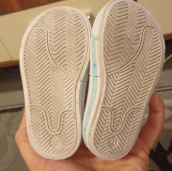 Уникални детски гуменки с бродерия - номер 21