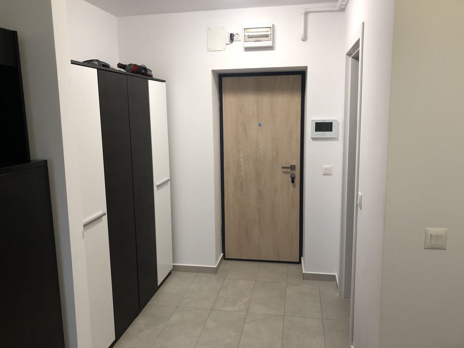 Garsoniera cu balcon hils pallady etaj 2