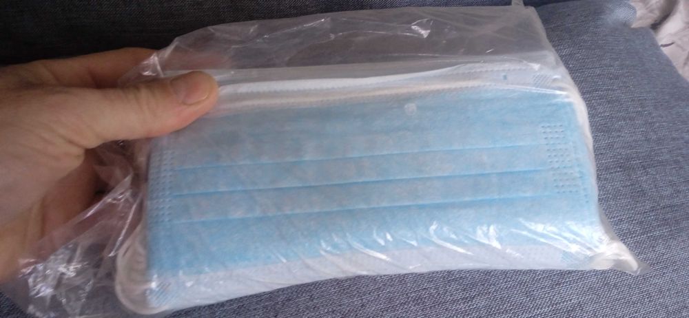 Продам маски медицинские новые.