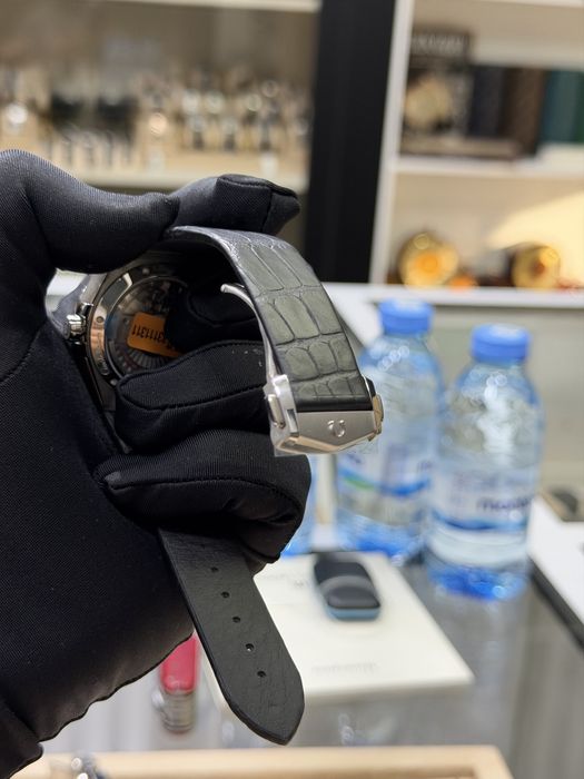 Omega Constellation 39mm