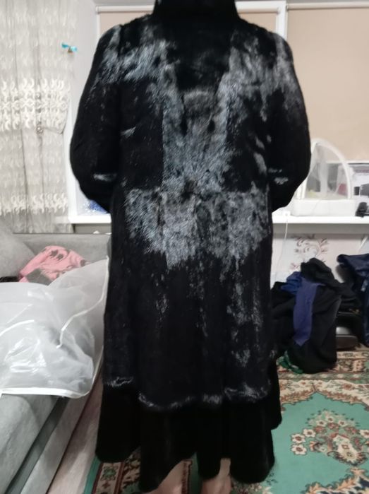 Продам шубу норковый