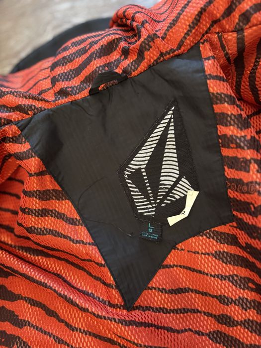Пуховик Volkom 52