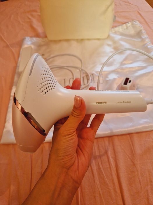 НАМАЛЕН! Фотоепилатор PHILIPS Lumea Prestige