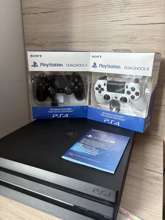 Sony PlayStation 4 Pro 1TB Гаранция 12м