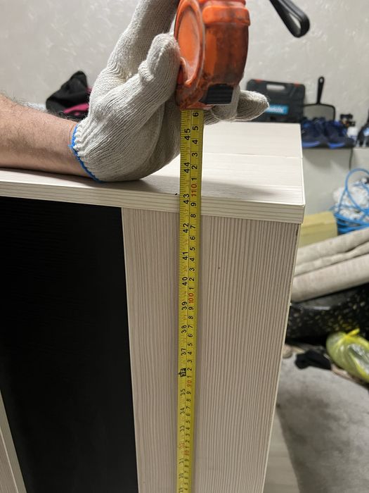 Стол на ресепшен