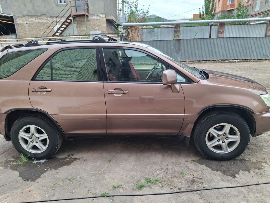 Lexus RX300 сатылады