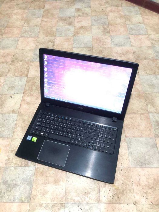 Отличный Быстрый ноутбук на SSD 240гб озу 8гб NVIDIA Всё работает*