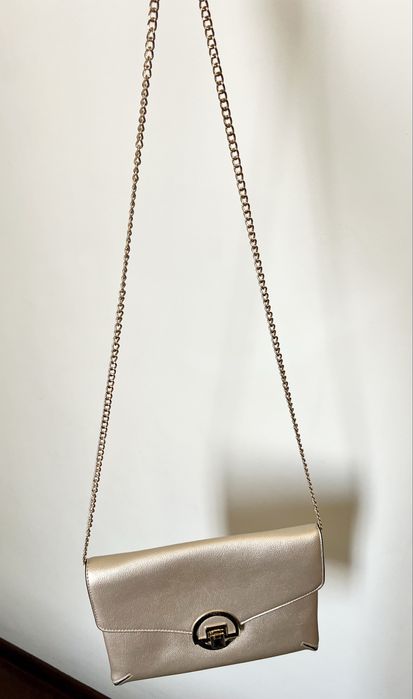 Сумочка клатч золотистая бу