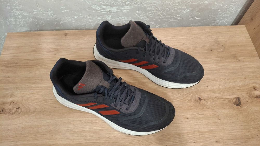 47⅓ adidas Маратонки за бягане Duramo 10