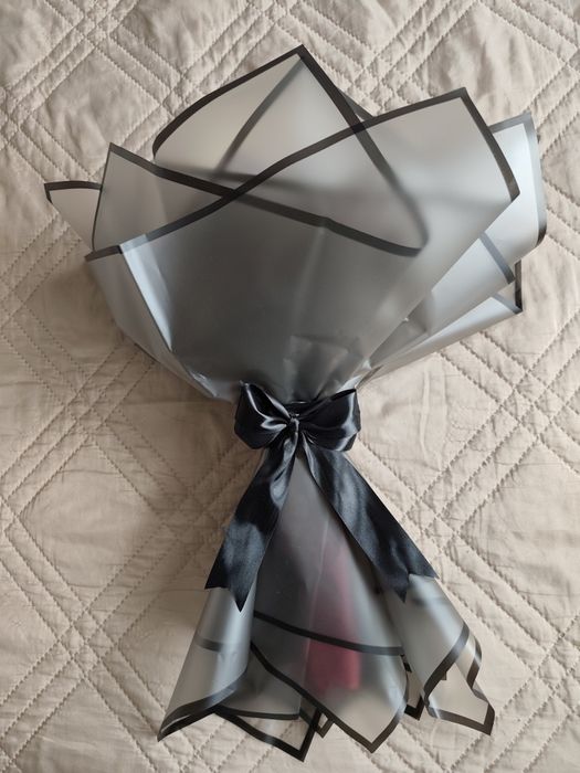 Букет от вечни рози - сатенени