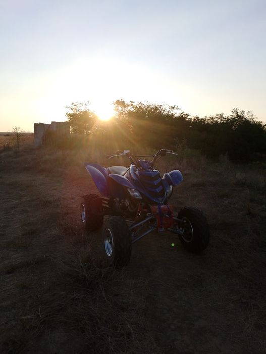 Vând ATV YAMAHA Raptor 700