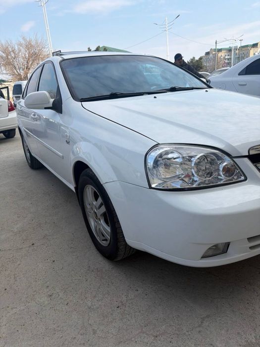 Tez sotiladi avtamat 1.6