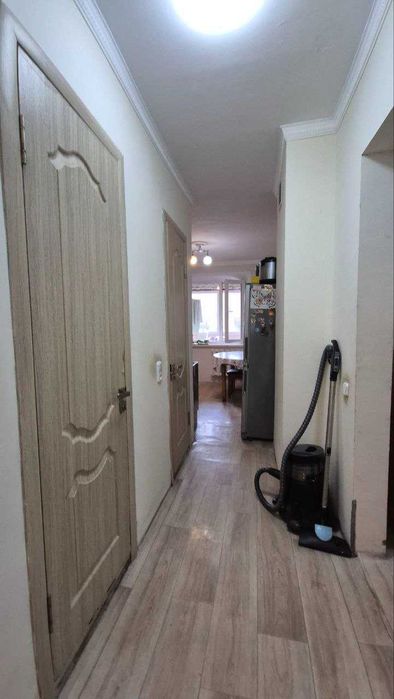 Продается 3-комн Степной 3 д 8