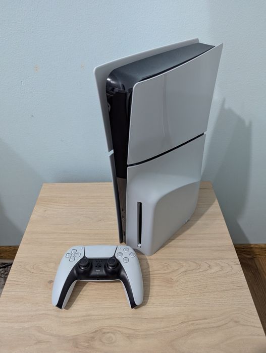Идеал Sony PlayStation 5 Slim Disc Version 1TB