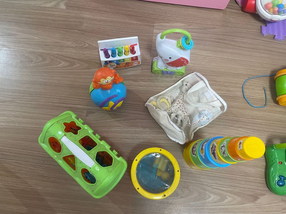 Играчки Fisher price и други