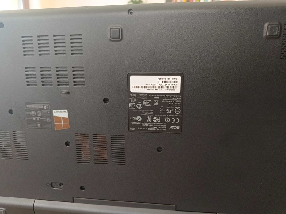 Acer Aspire E5-571G