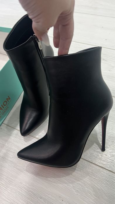 Ботильоны шикарные