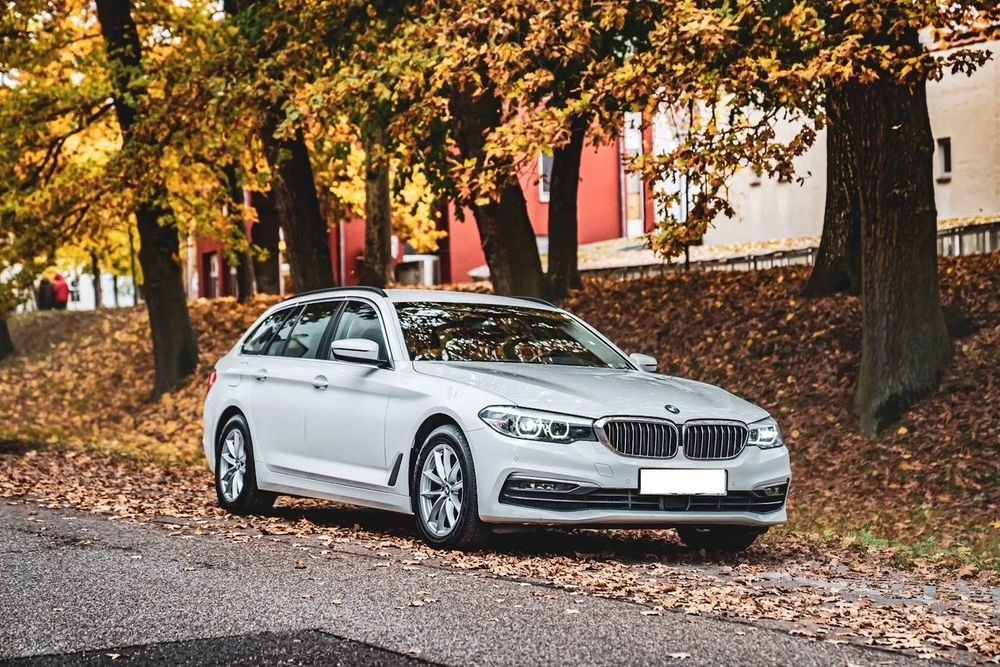 BMW Seria 5 BMW 520d xDrive 2019 | 190 CP | 195.000 km REALI |
