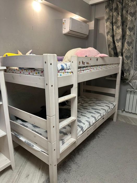 Двухъярусная кровать, дерево!