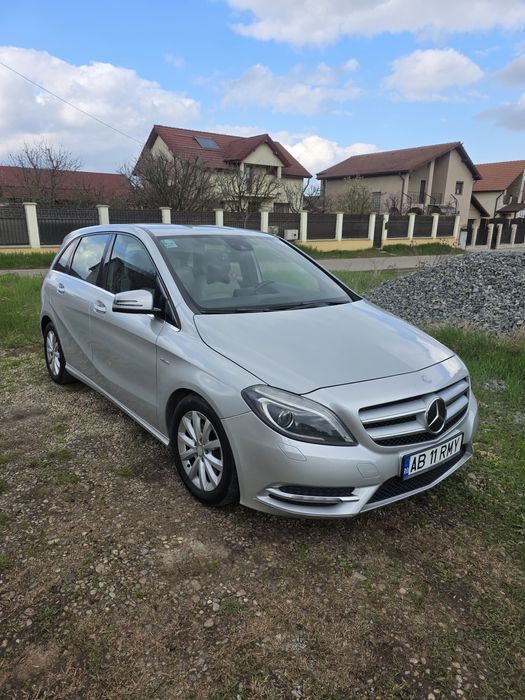 Mercedes B200 cdi, 2012, 136 cp. B class. Schimb/variante