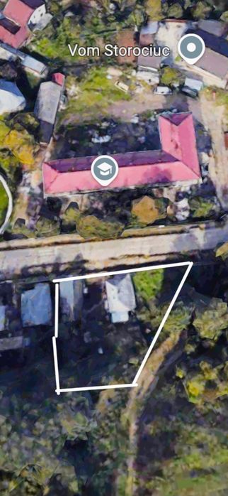 Vând teren lângă orașul Suceava