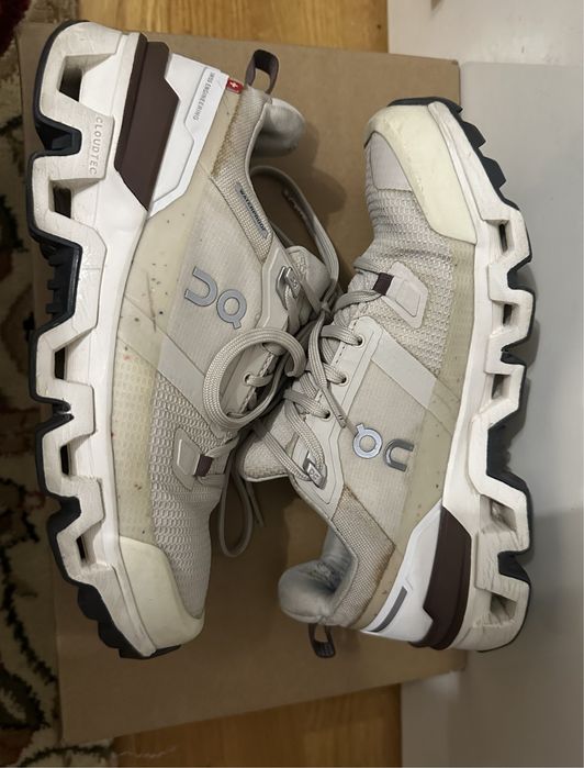 Продам кроссовки On Cloudwander Waterproof