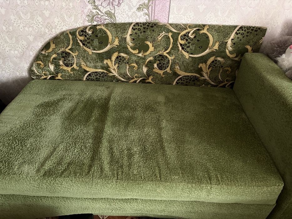 Продам диван в зорошем состоянии